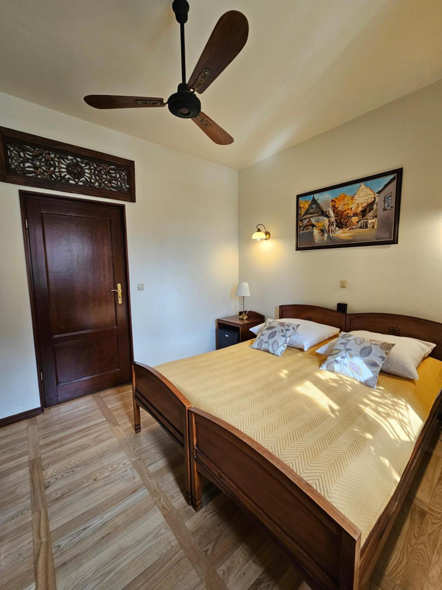 Agharta Bed & Breakfast Kazimierz Dolny Exterior photo